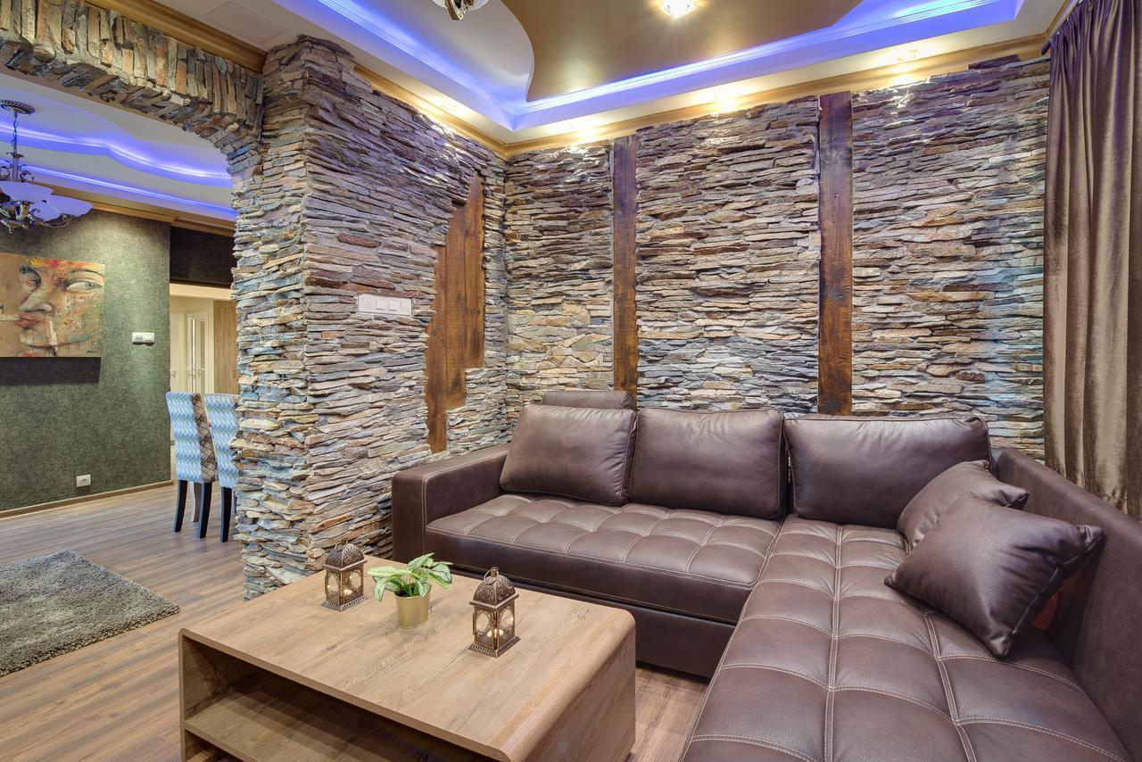 Unique Atmosphere With Golden Standard Design صوفيا المظهر الخارجي الصورة